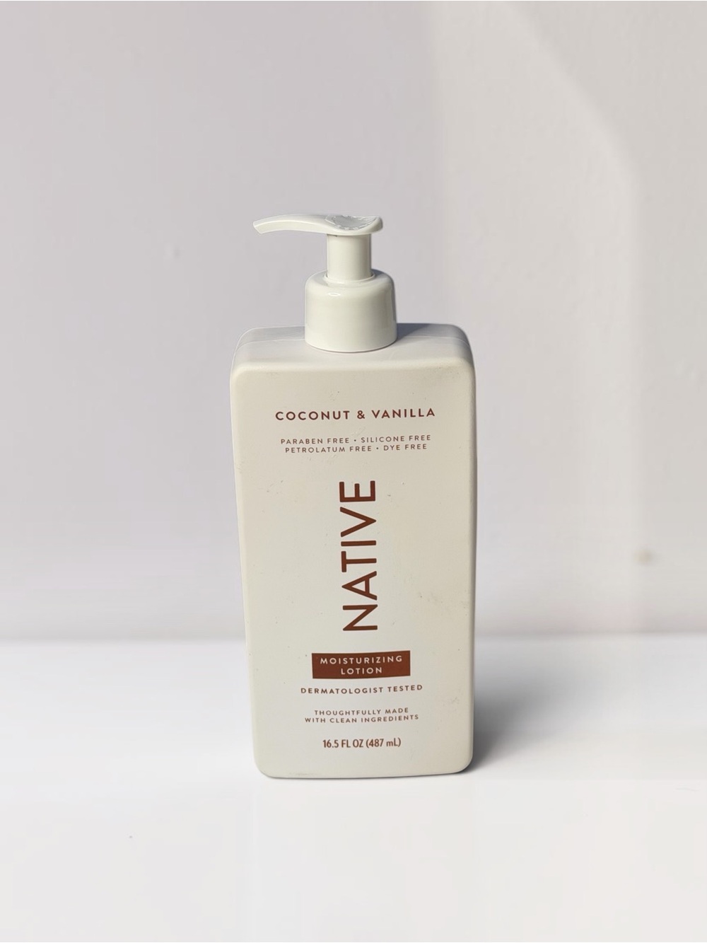 Native Coconut & Vanilla Moisturizing Lotion - Cream with Brown Logo